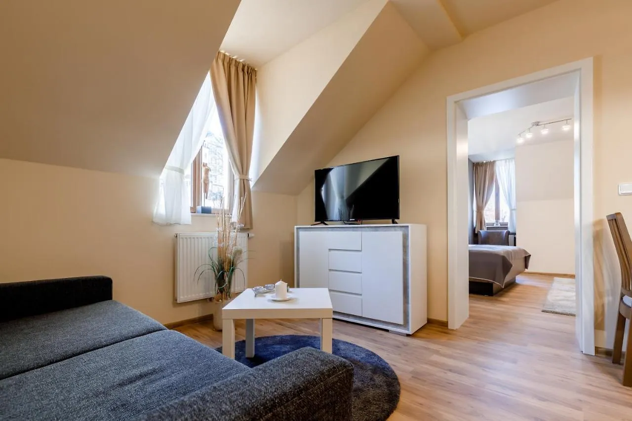 Apartments Menuet Karlowe Wary